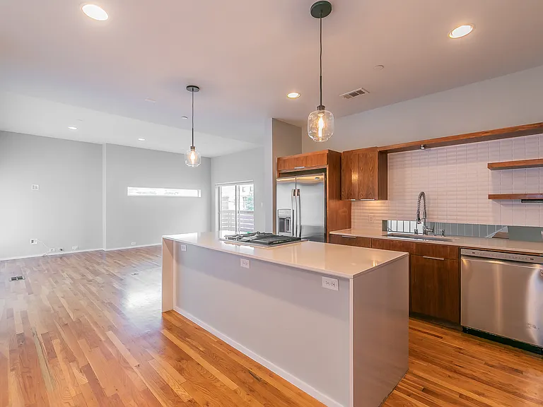 5205 Capitol Ave #6 — Photo 18