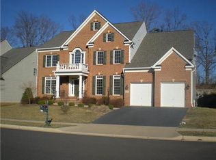 8029 Tysons Oaks Ct, Gainesville, VA