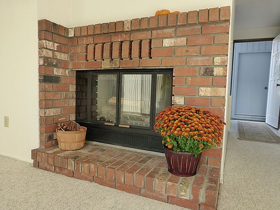 Fireplace!