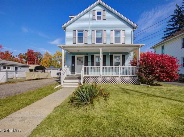 12 Dey Street, Englishtown, NJ 07726