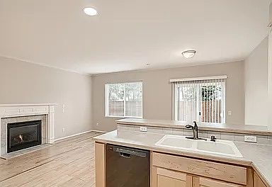 4th image of 6549 NE Deer Run St #1