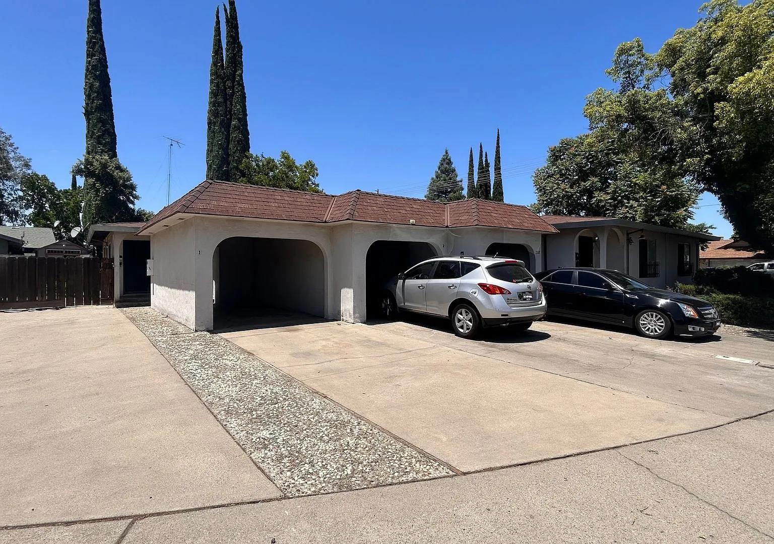2517 Liberty Ct #1 - #3, Modesto — Photo 1