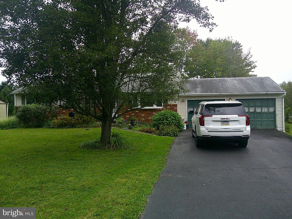 1st image of 218 Three Mile Run Rd
