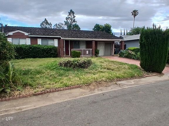 3rd image of 1212 Joseph St