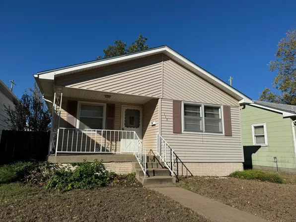 115 S B St, Arkansas City, KS 67005