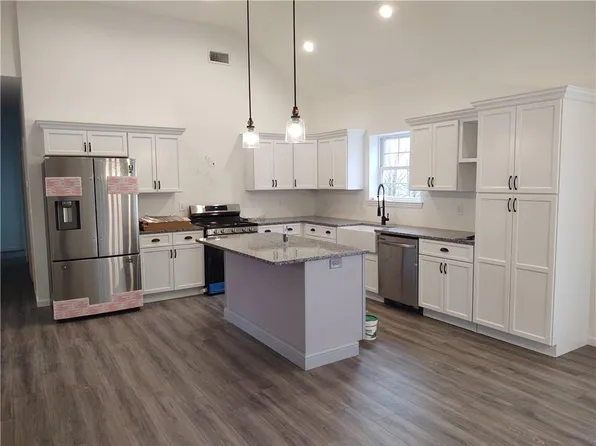 285 Plattekill Ardonia Road, Wallkill, NY 12589