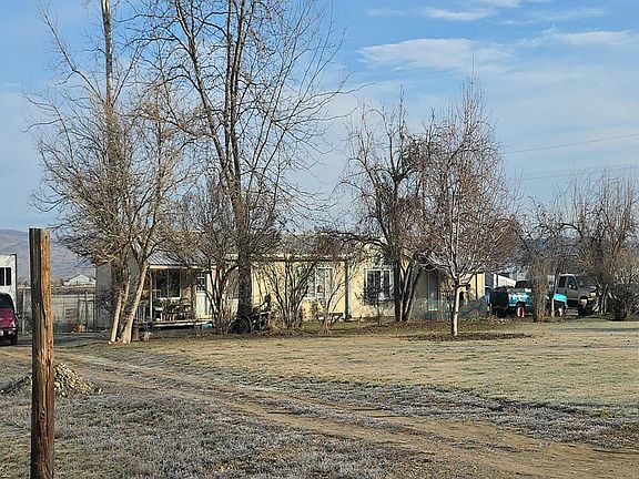 3rd image of 956 Haas Rd