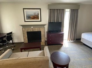 402 Sargent Dr #3, New Haven, CT 06511