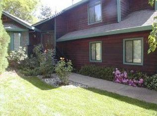 12631 Quail Hollow Dr, Auburn, CA