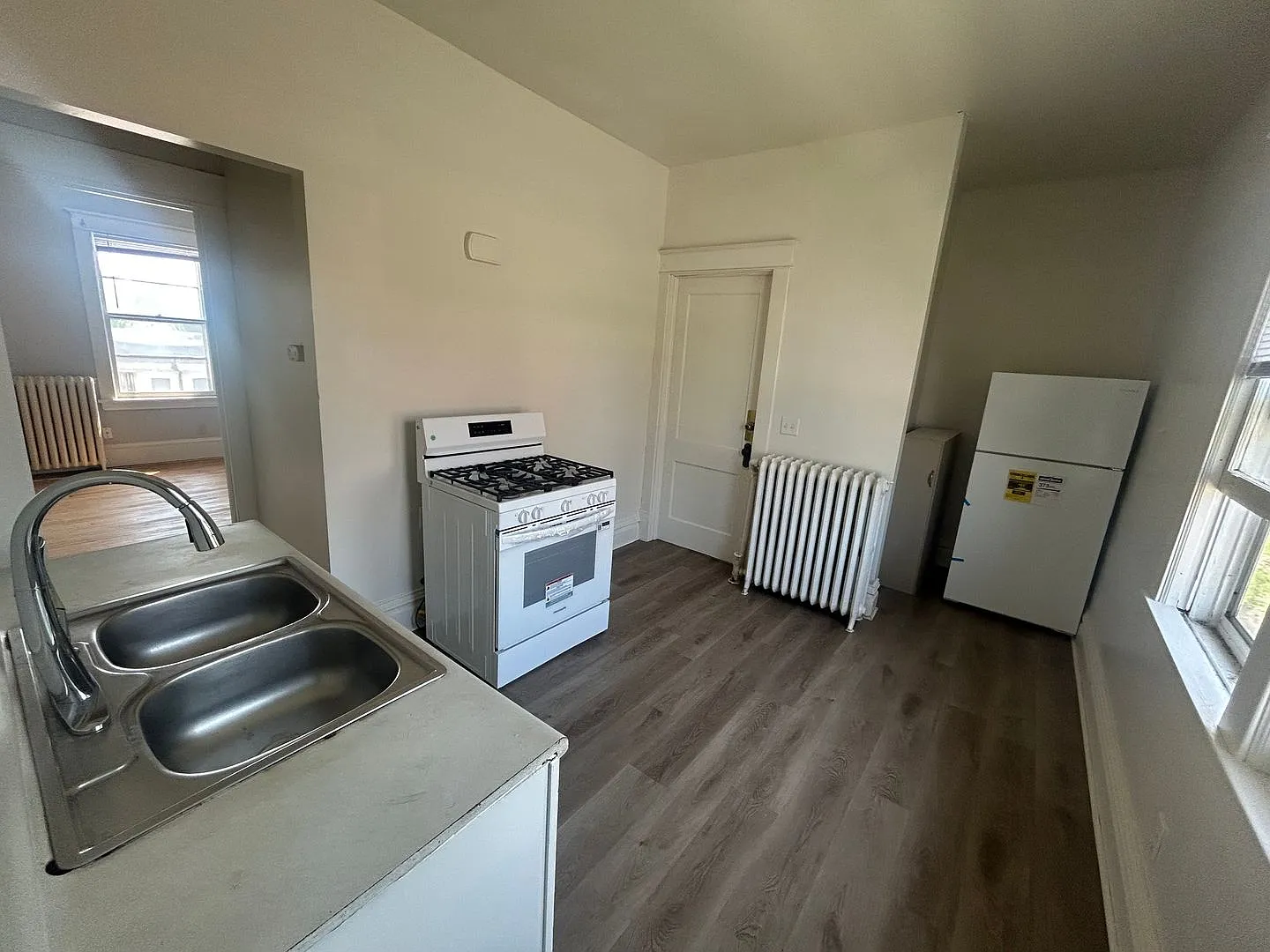 505-507 N Farrington Street — Photo 2