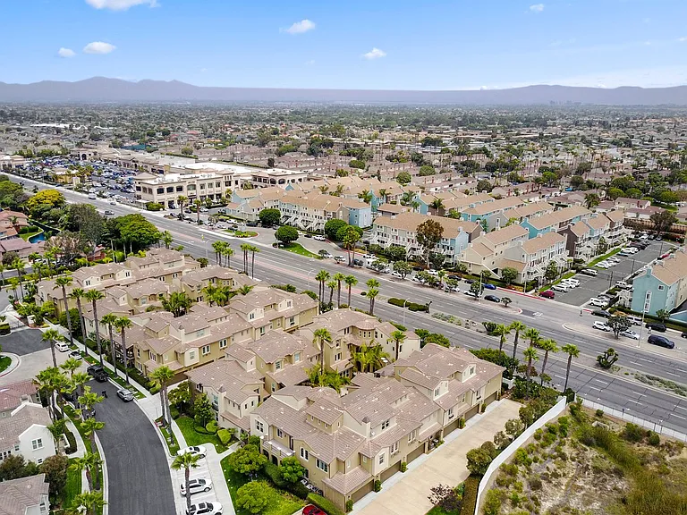 7973 Osuna Cir — Photo 21