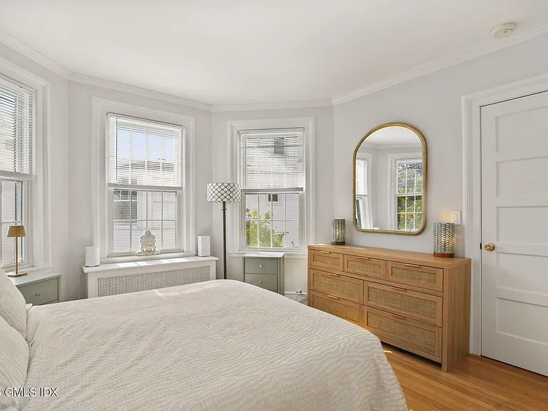 41 Ridge St #1 — Photo 21