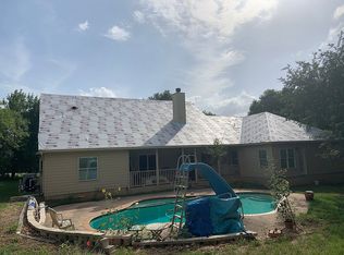 128 Concho Dr, Cedar Creek, TX 78612