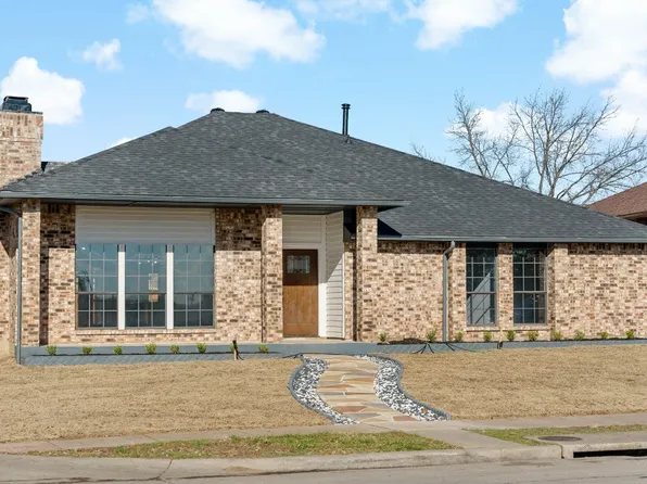 4203 Arbor Creek Dr, Carrollton, TX 75010