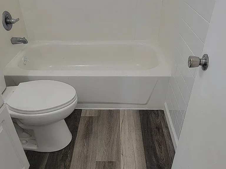 1003 Sunset St — Photo 4