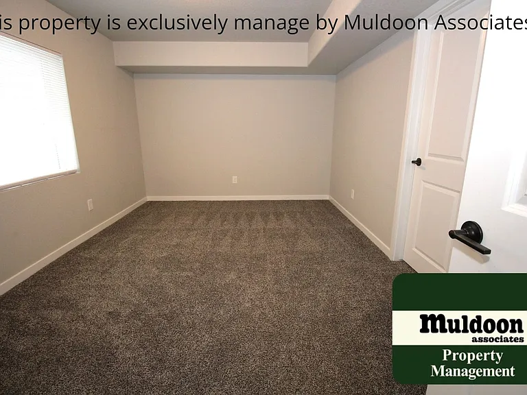 10339 Finn Dr — Photo 29
