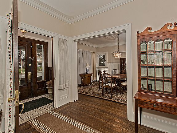 2nd image of 11008 Wade Park Ave