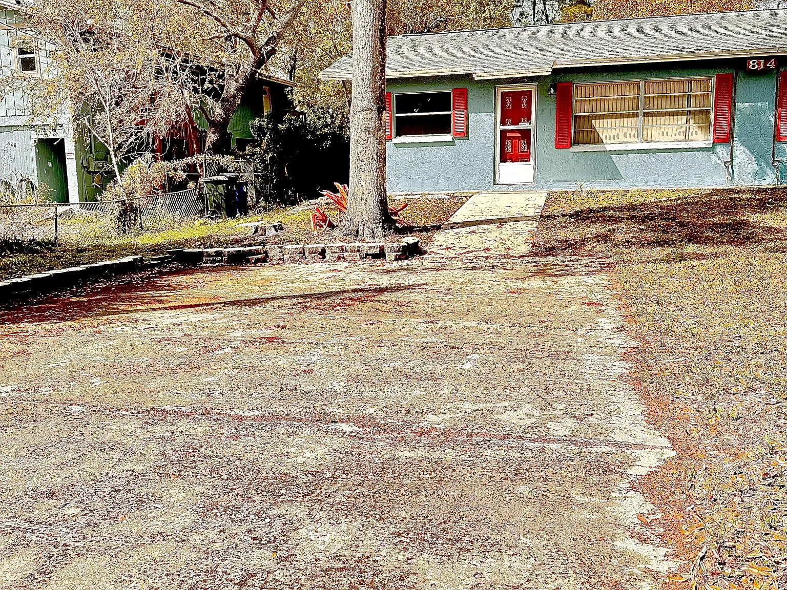 814 Carolina Ave — Photo 4