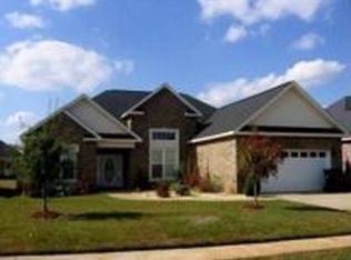 534 Manchester Ln, Byron, GA 31008