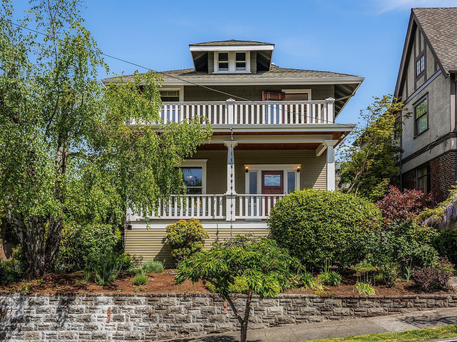 1008 W Wheeler St, Seattle, WA 98119 Zillow