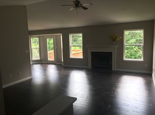 234 Spring Borough Dr, O'Fallon, MO 63368