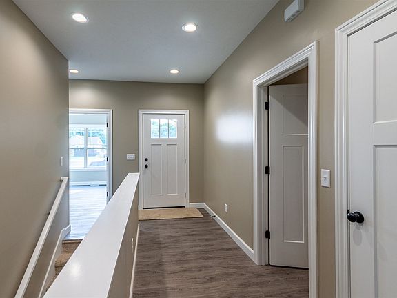 2nd image of 50201 Linnwood Dr