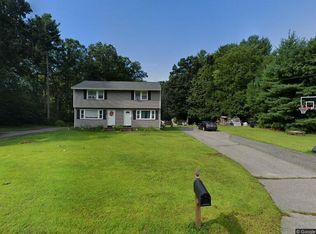 6 Bixby Dr #2, Litchfield, NH 03052