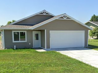 1215 6th Ave NW, Perham, MN 56573