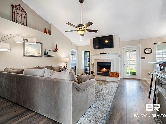 5th image of 2856 Saddlebrook Dr W
