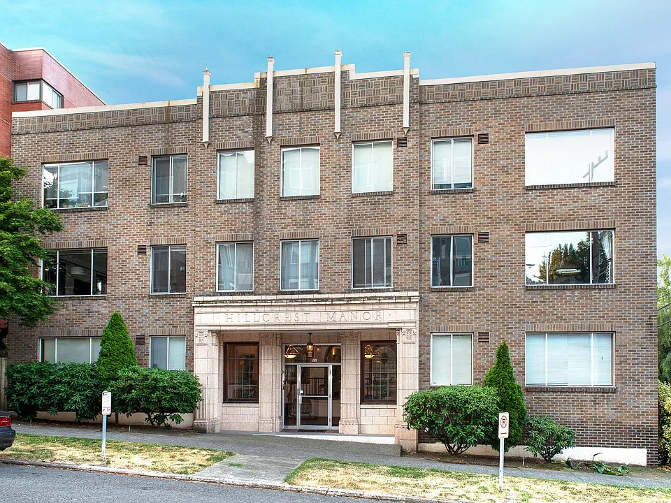 Hillcrest Apartments