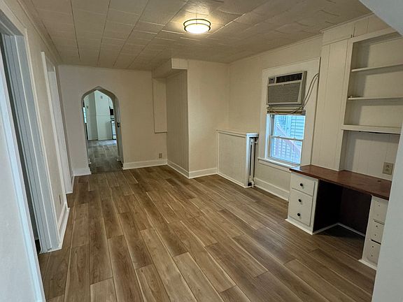 5th image of 1208 Butternut St #1