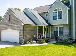821 Phillips Ave, Jackson, MI