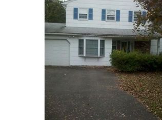 112 Mountain View Rd, Ewing, NJ 08560
