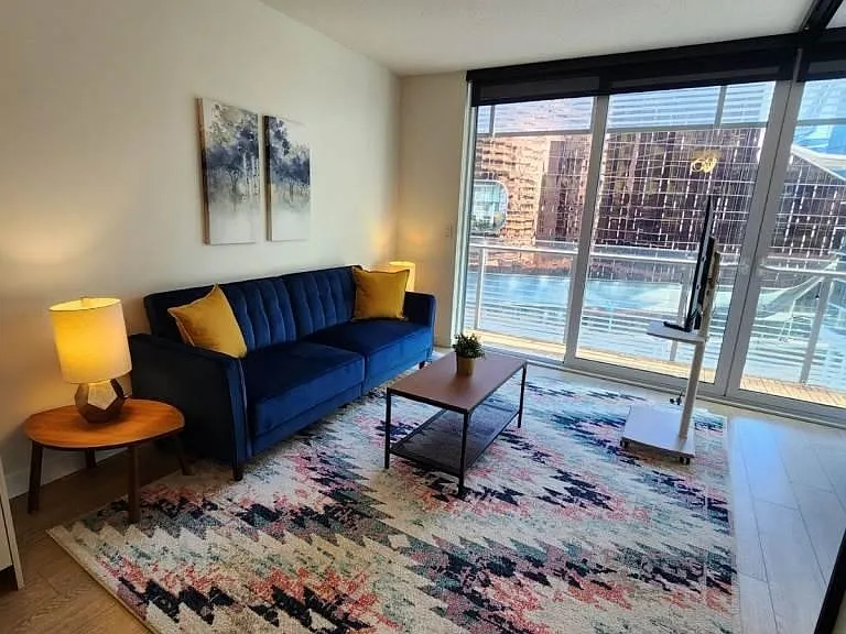 89 Nelson St #707 — Photo 1