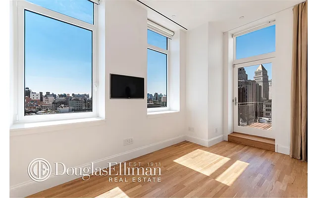 Rented by Douglas Elliman | media 15