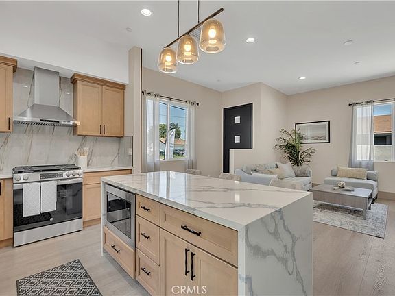 4th image of 8224 Starr St