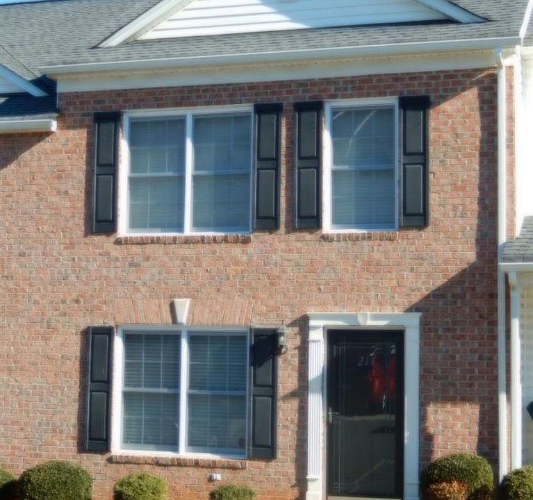1st image of 211 Margate Dr