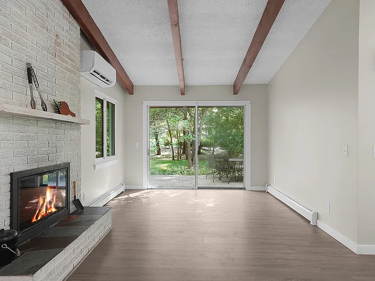6100 Packer Dr NE — Photo 17