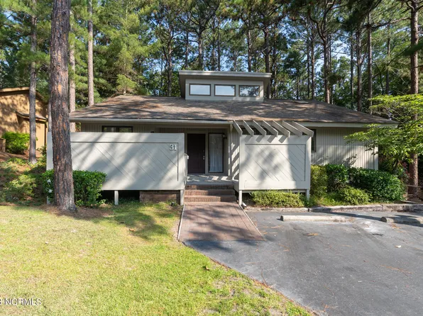 31 Village By The Lake Lane, Southern Pines, NC 28387
