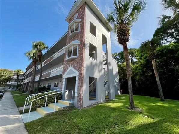 2460 Persian Dr APT 24, Clearwater, FL 33763