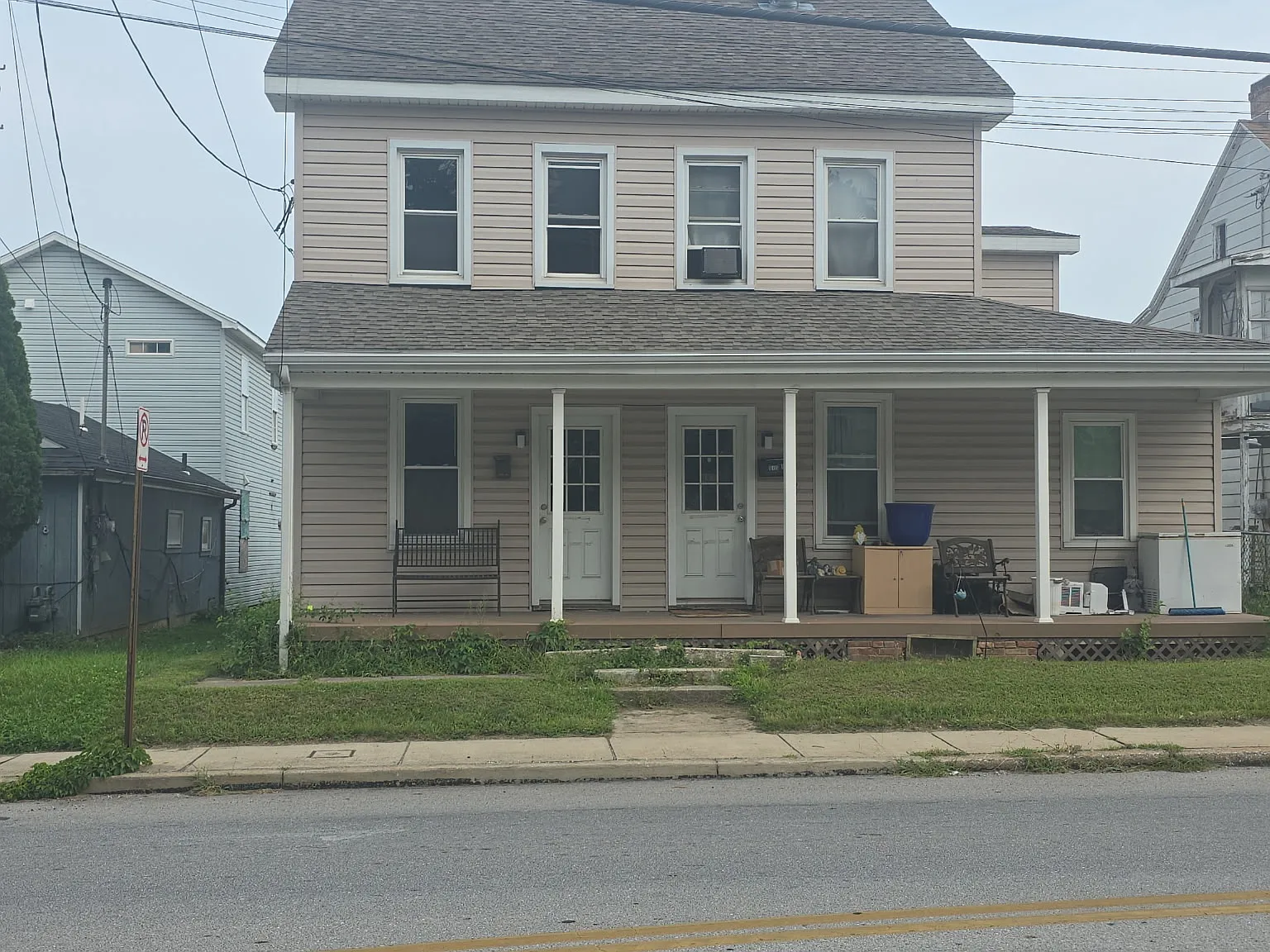 3 bed, $1,695 — Photo 2