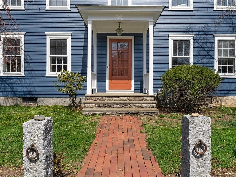 Listing photo 3