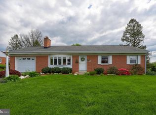1631 Sunset Ave, Lancaster, PA 17601