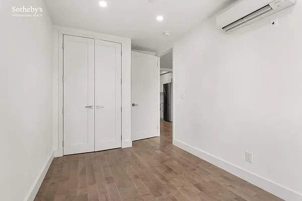 Rented by Sotheby's International Realty | media 13