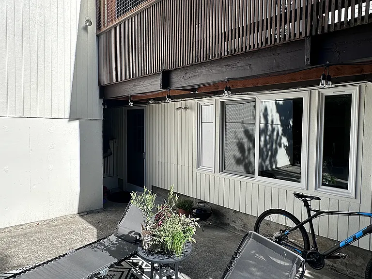 Furniture shown is the current tenant's and is not included with the rental.