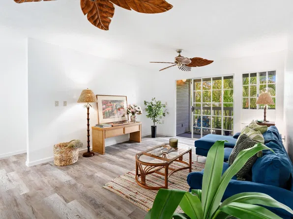 160 Keonekai Rd APT 27-201, Kihei, HI 96753