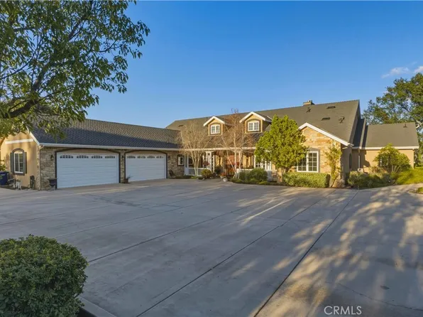 14179 Woods Valley Rd, Valley Center, CA 92082