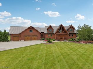 8293 Spencer Lake Rd, Medina, OH 44256