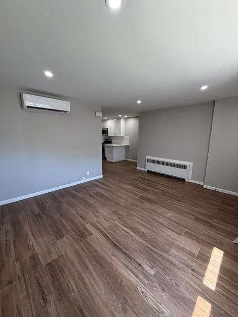 1 bed, 1.0 bath, 745 sqft, $2,150 — Photo 3