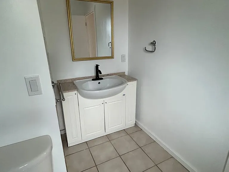 4950 Dunes Cir — Photo 17